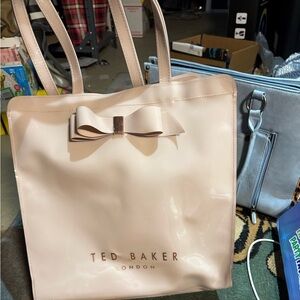 Ted Baker Alacon Plain Bow Large Icon Bag Tote in pale/light pink